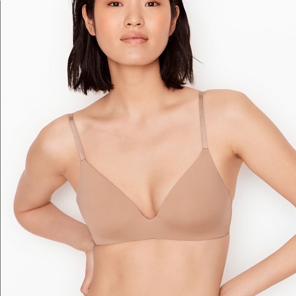 ✨NWOT✨ VS T-Shirt Bra lightly lined/wireless
